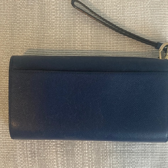 Henri Bendel Navy Blue Wristlet - Picture 3 of 4